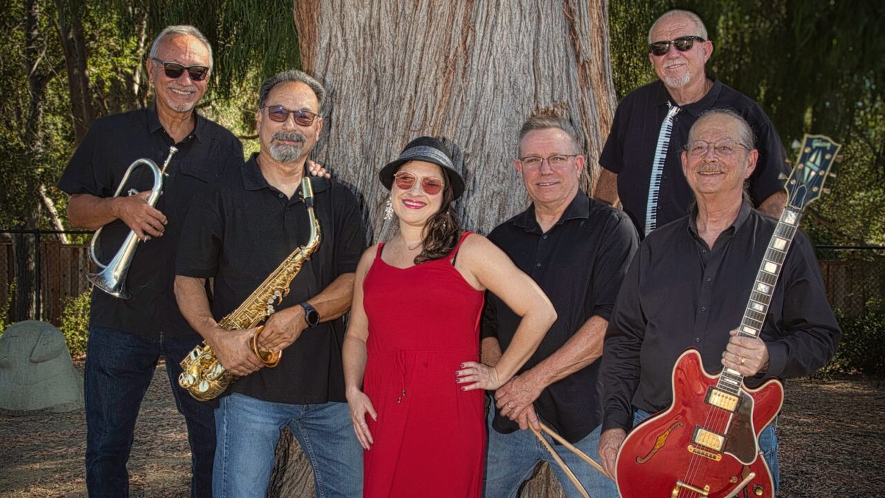 Capitola Beach Twilight Concert Dolce