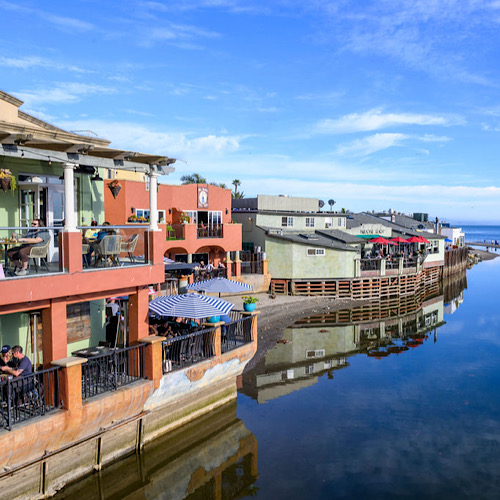 Capitola Village: Where to Find Something Worthy of Mom